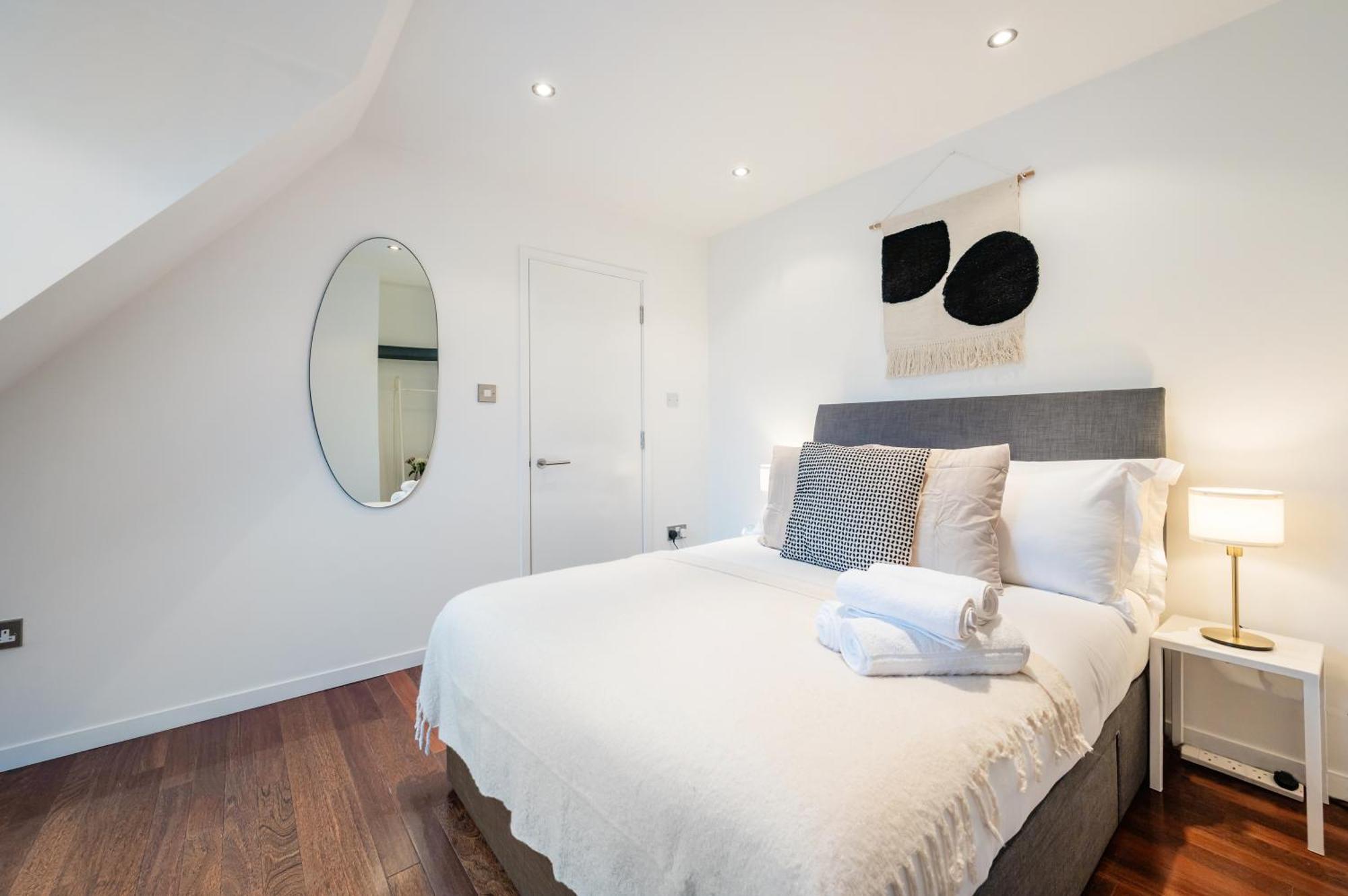 Huge & Central 3 Bedr, 4 Beds, Covent Gdn London Exterior photo